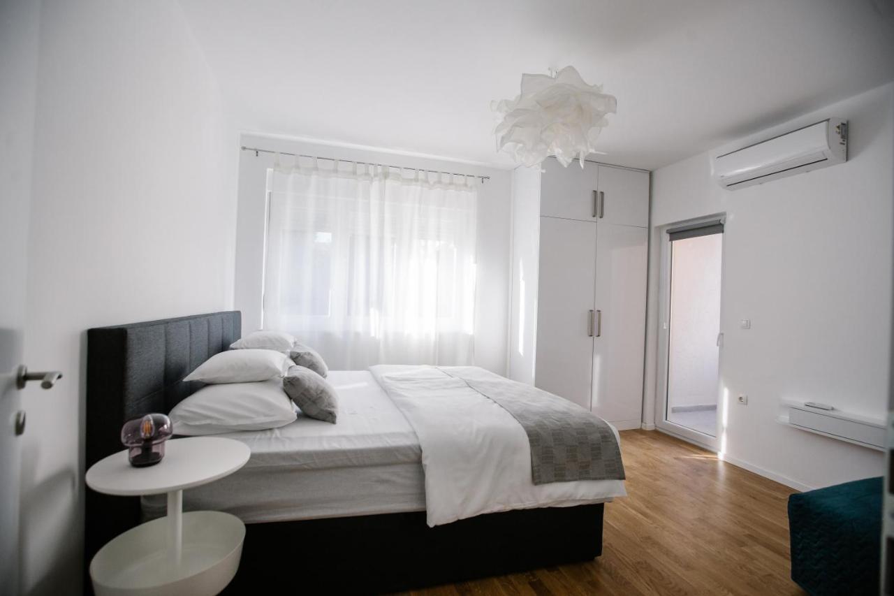 Big Tree Apartment & The Nest Apartment - Free Parking Μόσταρ Εξωτερικό φωτογραφία