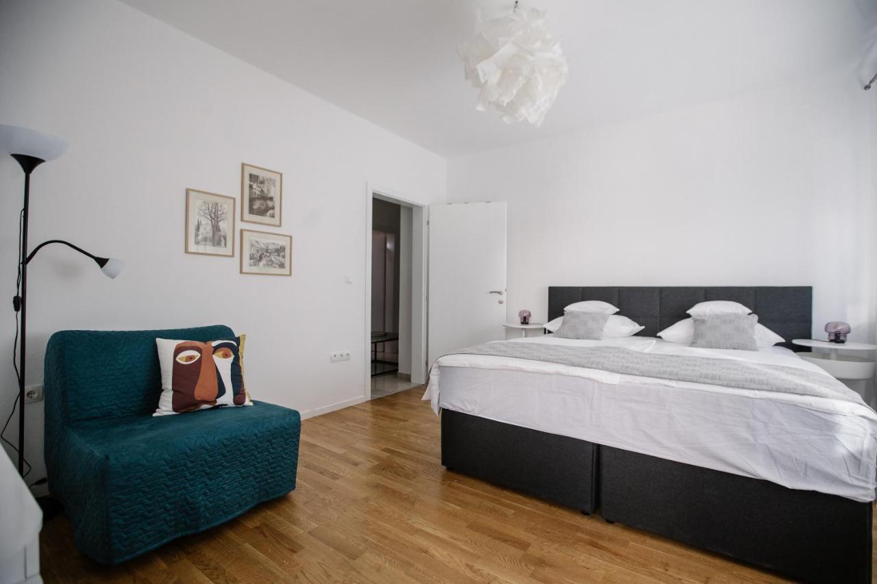 Big Tree Apartment & The Nest Apartment - Free Parking Μόσταρ Εξωτερικό φωτογραφία