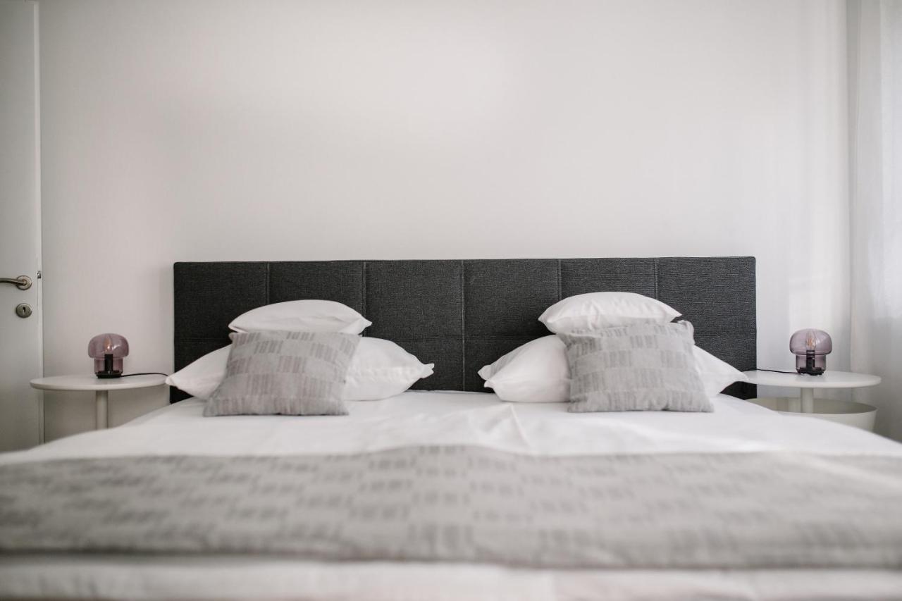 Big Tree Apartment & The Nest Apartment - Free Parking Μόσταρ Εξωτερικό φωτογραφία