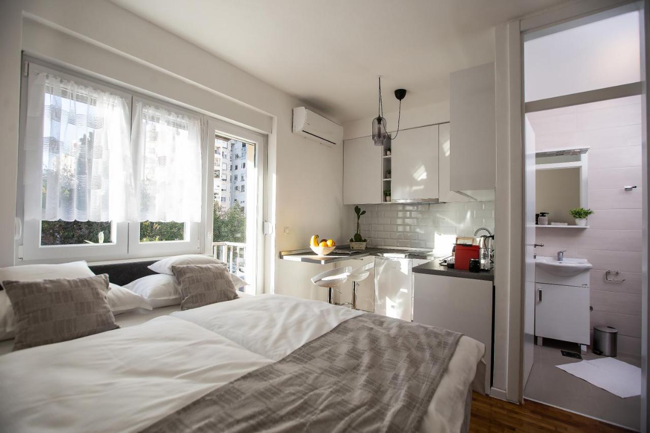 Big Tree Apartment & The Nest Apartment - Free Parking Μόσταρ Εξωτερικό φωτογραφία
