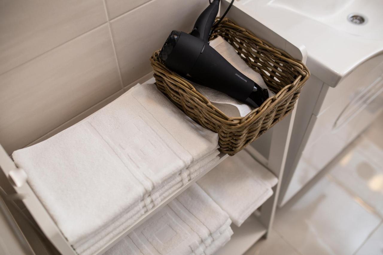Big Tree Apartment & The Nest Apartment - Free Parking Μόσταρ Εξωτερικό φωτογραφία