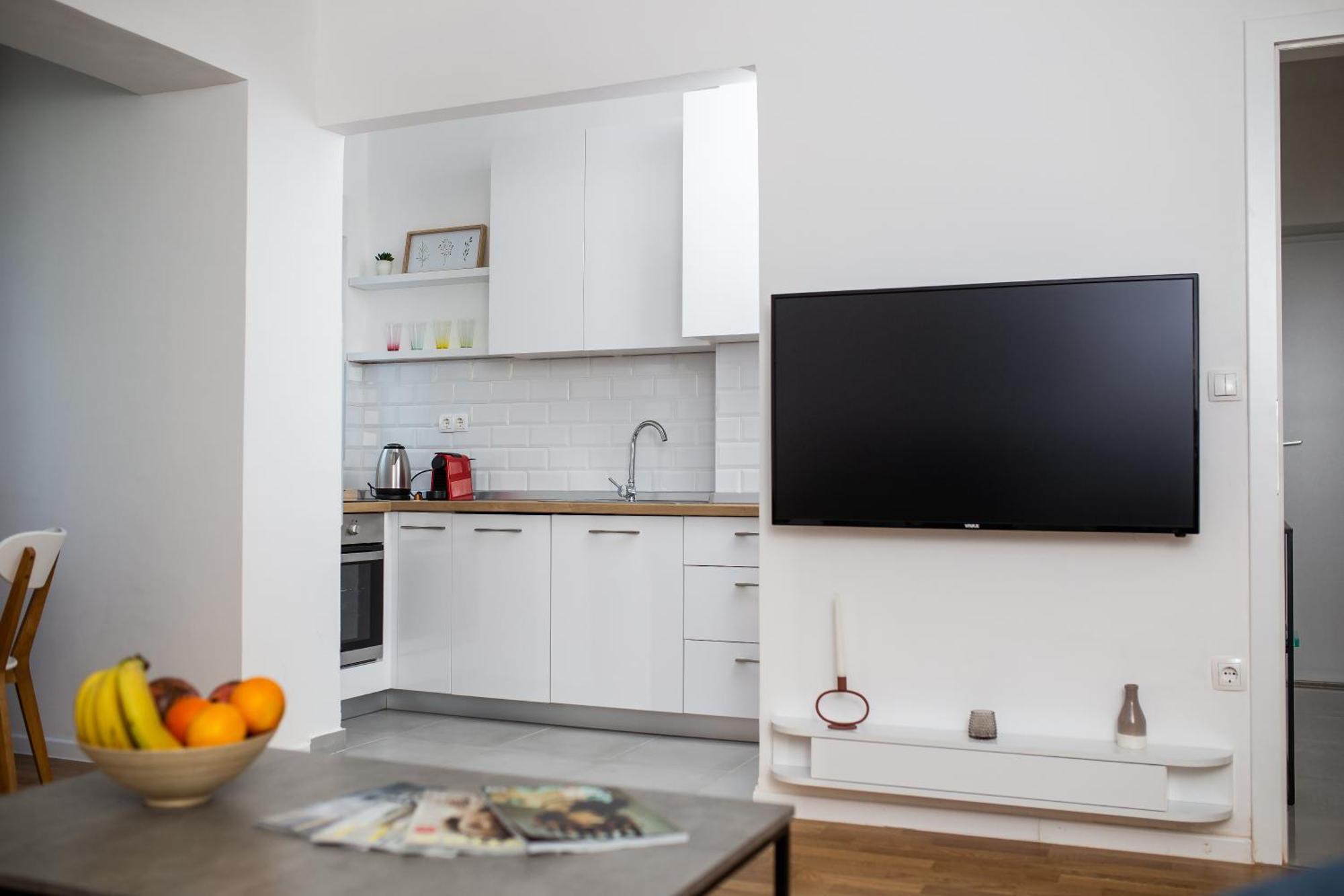 Big Tree Apartment & The Nest Apartment - Free Parking Μόσταρ Δωμάτιο φωτογραφία